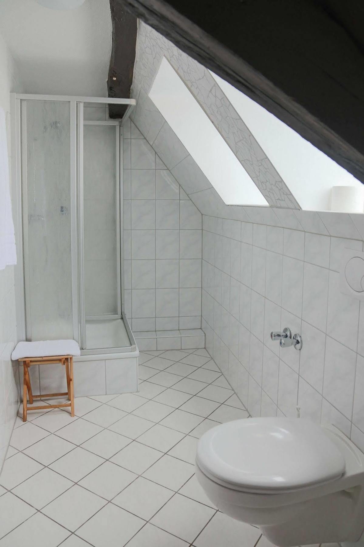 Hotel Haus Landgraf วัลล์ดอร์ฟ ภายนอก รูปภาพ